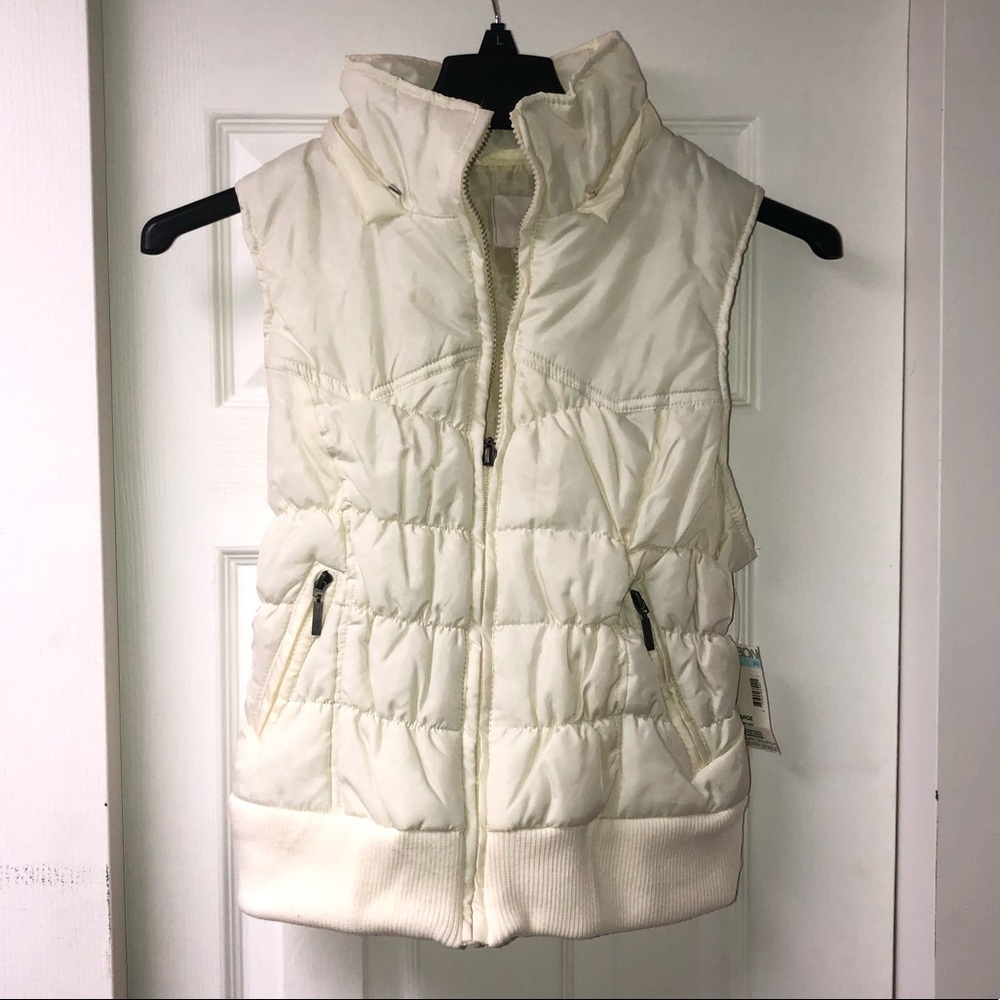 White puffer vest